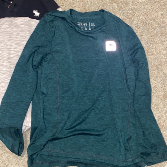 Abercrombie kids 7/8 lot of three shirts - Picture 5 of 5